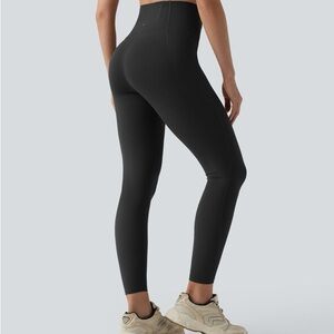 Halara Ultra Sculpt Women’s Black Leggings